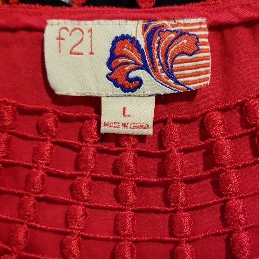 F21 Women's Embroidered Top Size Large Red Forever 21 - Picture 6 of 6